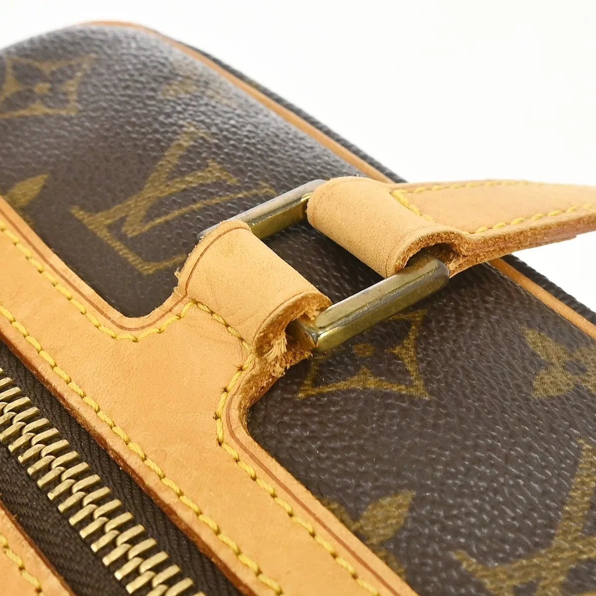 Louis Vuitton Cite Monogram Canvas Brown Canvas Shoulder Bag Bag (Pre-Owned)