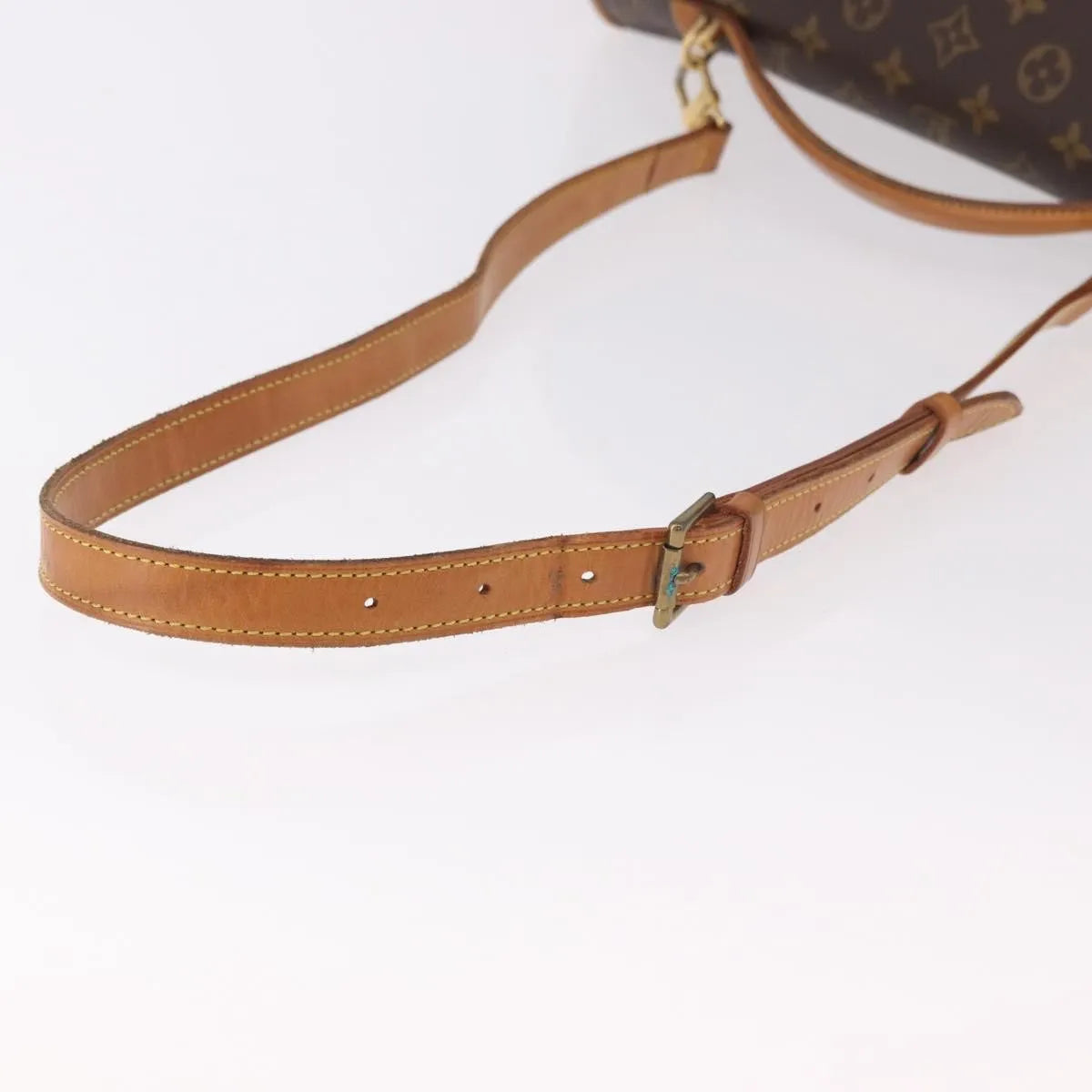 Louis Vuitton Beverly Monogram Canvas Brown Canvas Handbag (Pre-Owned)