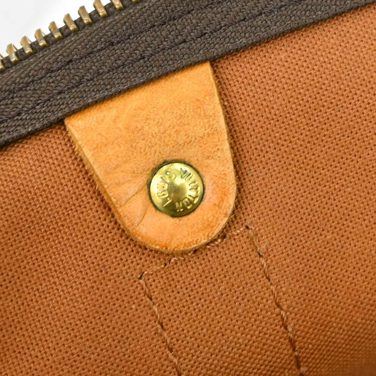 Louis Vuitton Keepall Bag Monogram Canvas Brown Canvas Travel Bag Bag (Pre-Owned)
