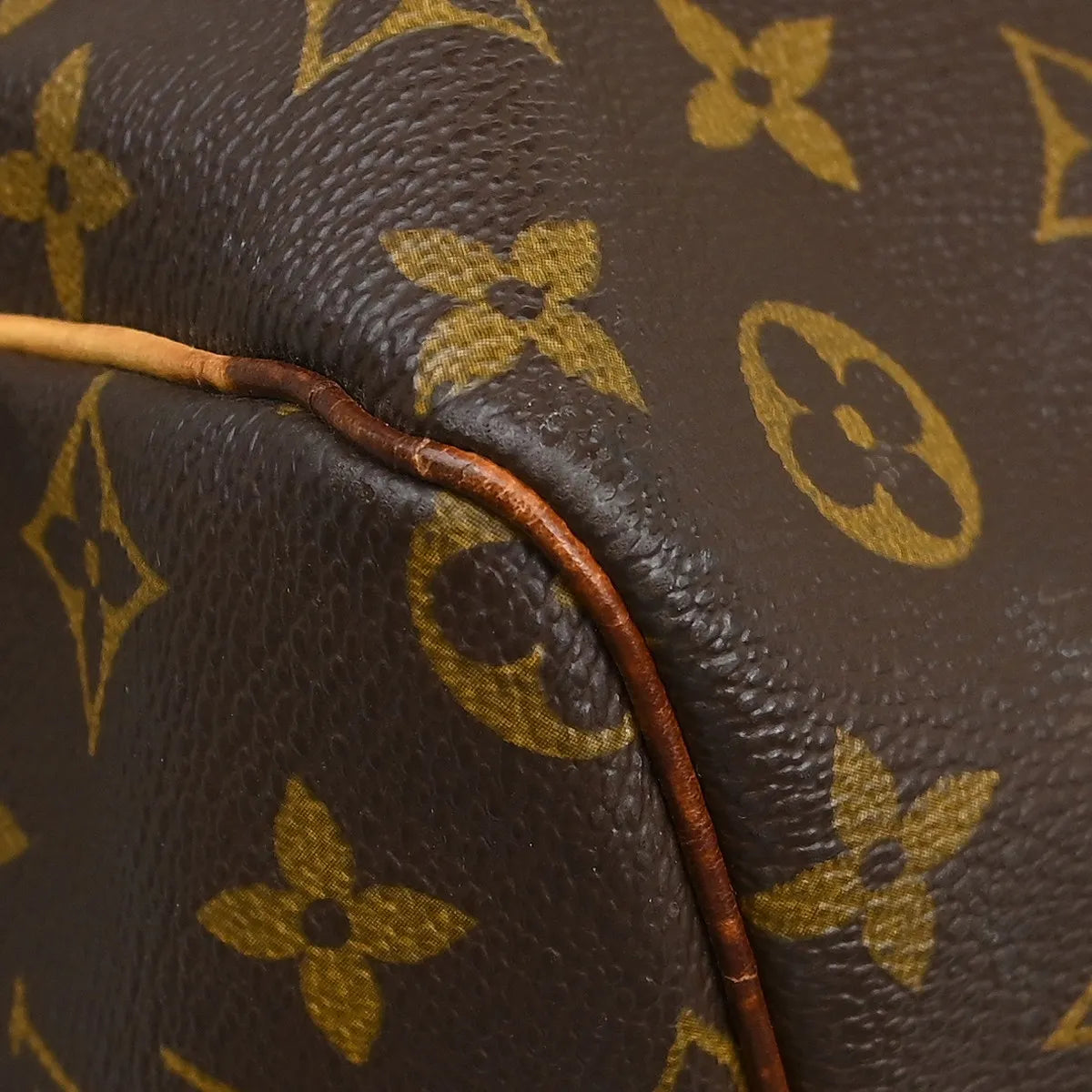 Louis Vuitton Keepall Monogram Canvas Brown Canvas Travel Bag Bag (Pre-Owned)