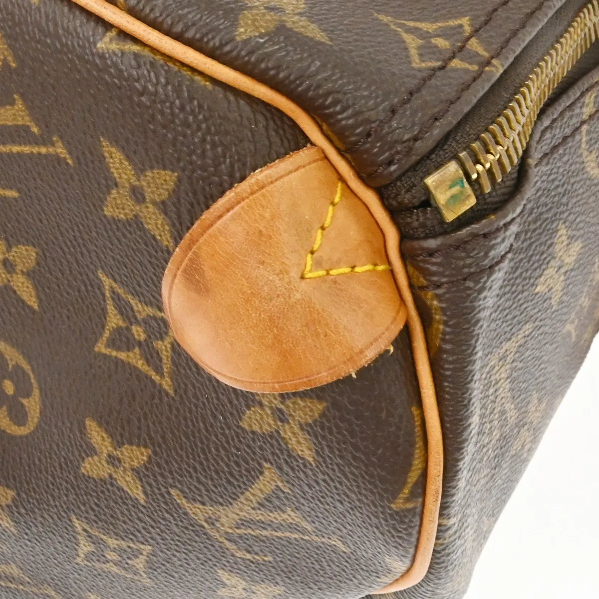 Louis Vuitton Keepall Bag Monogram Canvas Brown Canvas Travel Bag Bag (Pre-Owned)
