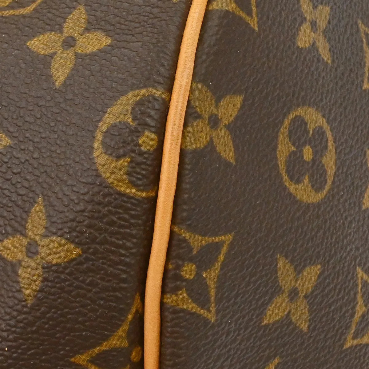 Louis Vuitton Keepall Monogram Canvas Brown Canvas Travel Bag Bag (Pre-Owned)