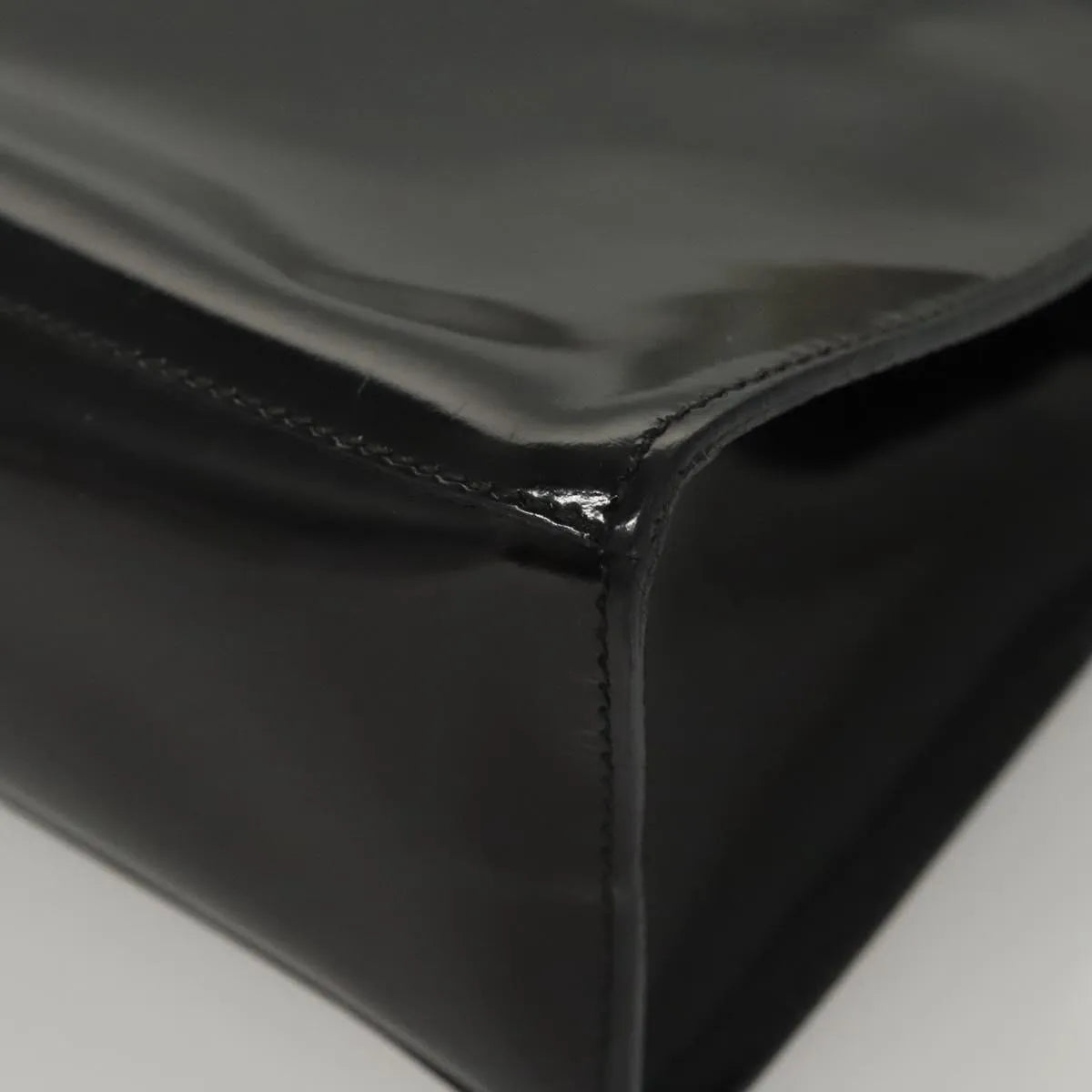 Salvatore Ferragamo Vintage Patent Leather Black Patent_Leather Handbag (Pre-Owned)