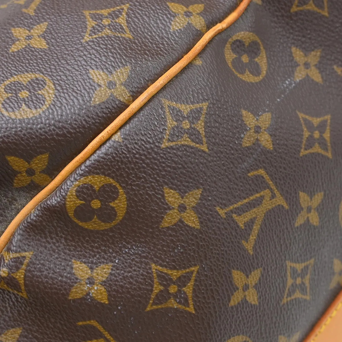 Louis Vuitton Keepall Bandouliere Bag Monogram Canvas Brown Canvas Travel Bag Bag (Pre-Owned)