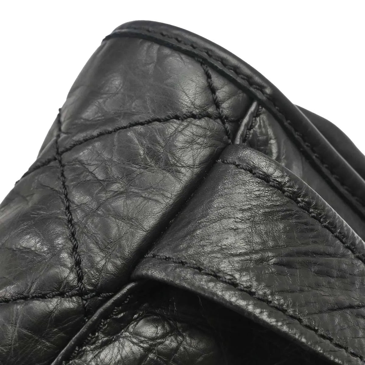 Chanel Vintage Logo Messenger Quilted Aged Calfskin Black Leather Shoulder Bag Bag (Pre-Owned)