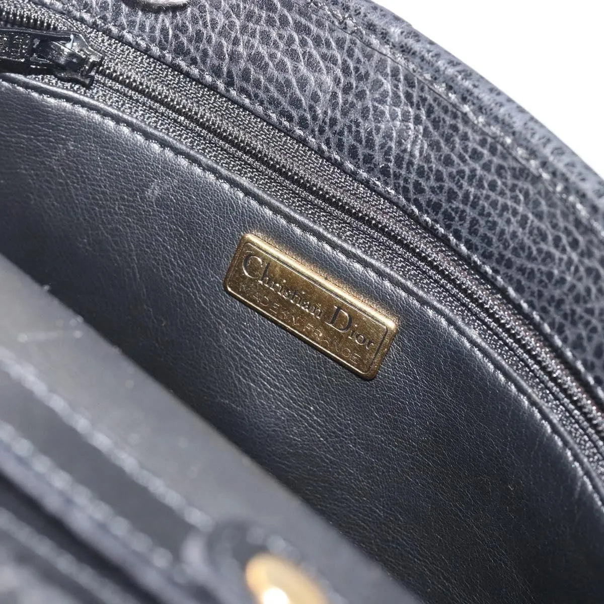 Christian Dior Vintage Cd Flap Leather Black Leather Shoulder Bag Bag (Pre-Owned)