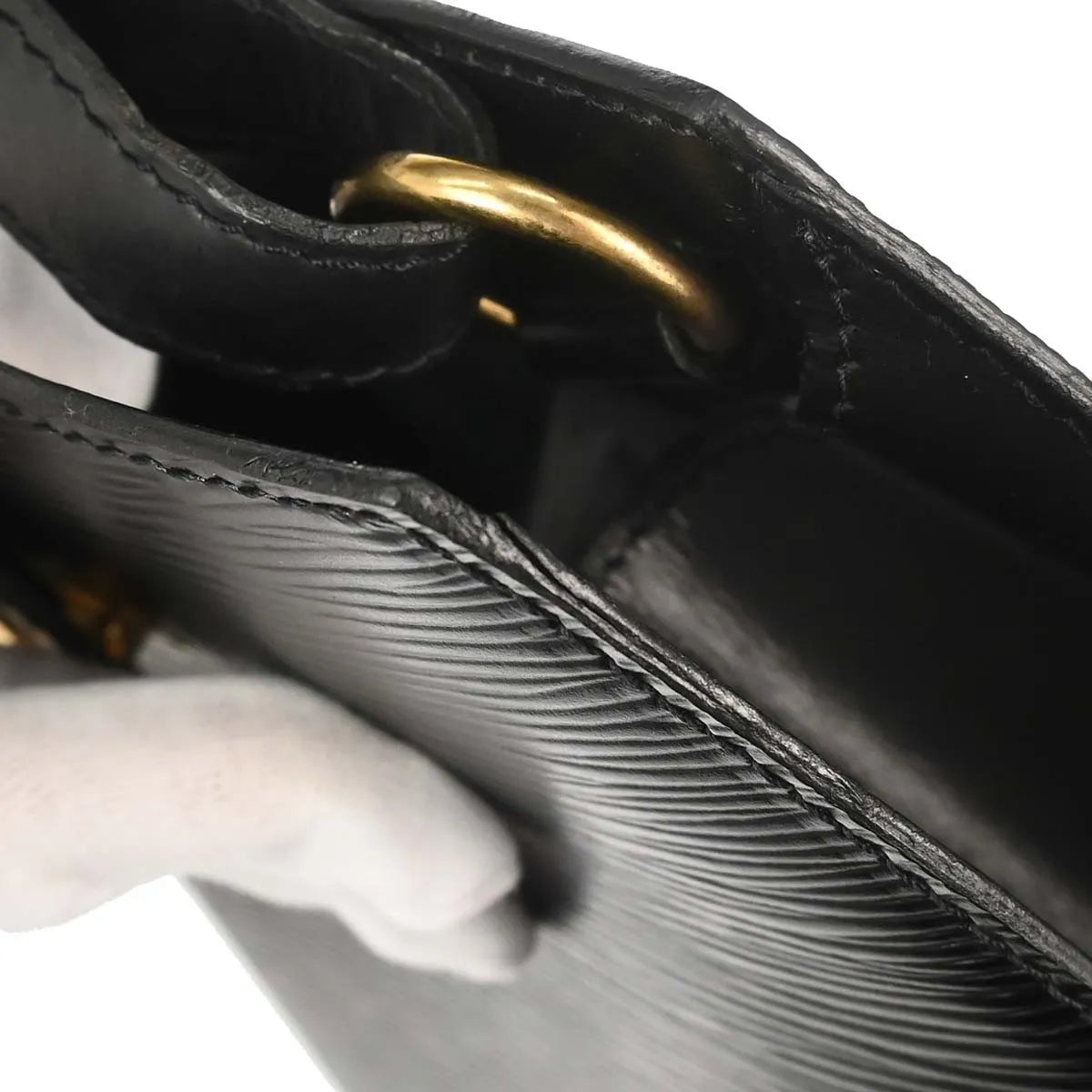 Louis Vuitton Cluny Leather Black Leather Shoulder Bag Bag (Pre-Owned)