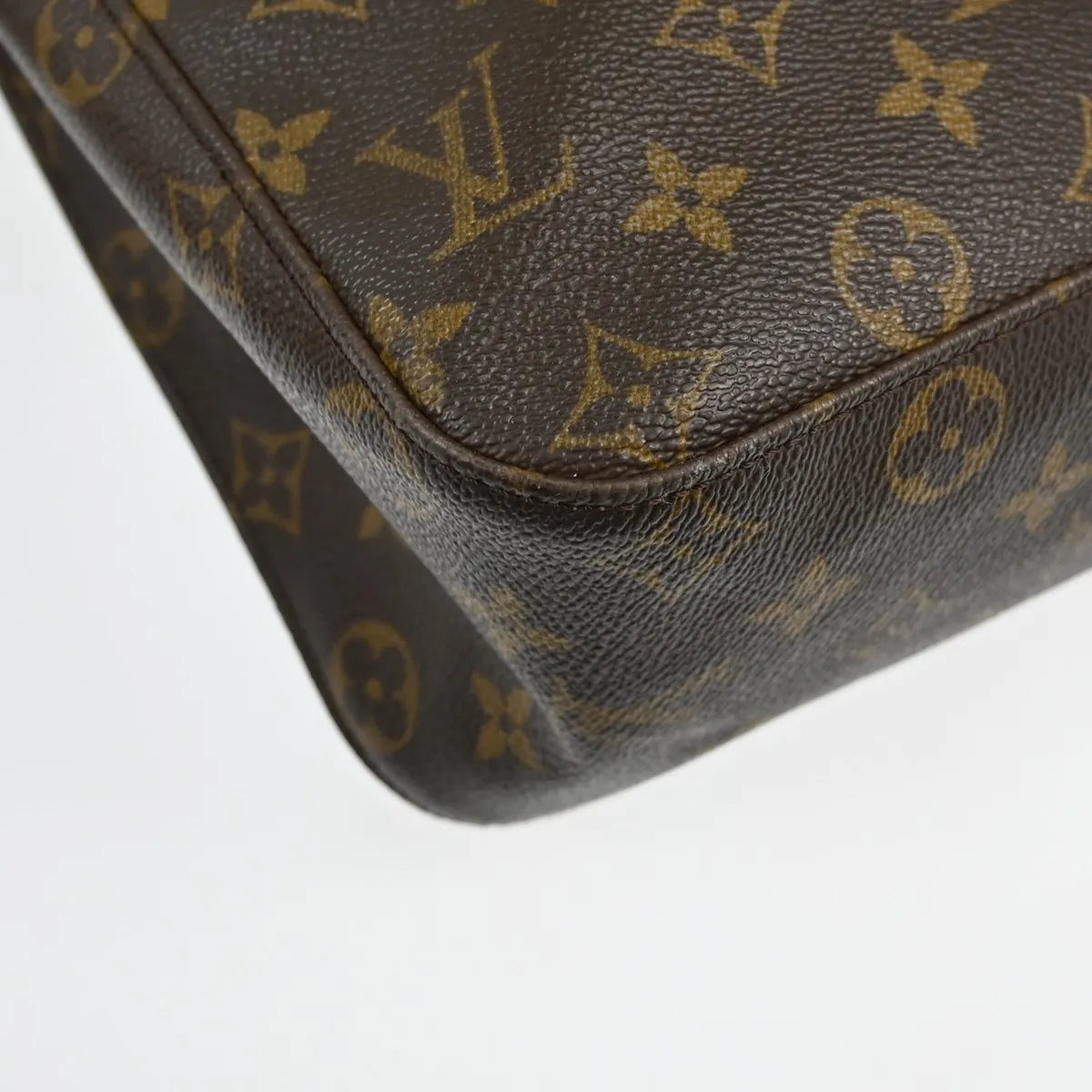 Louis Vuitton Monogram Looping Monogram Canvas Brown Canvas Handbag (Pre-Owned)