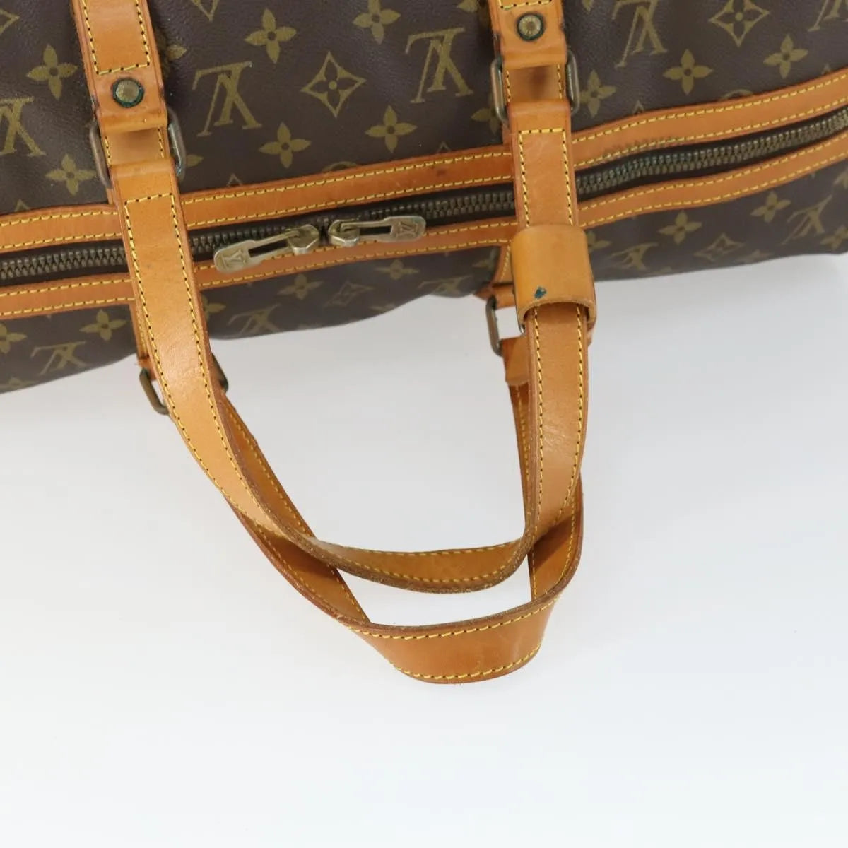 Louis Vuitton Sirius Monogram Canvas Brown Canvas Travel Bag Bag (Pre-Owned)