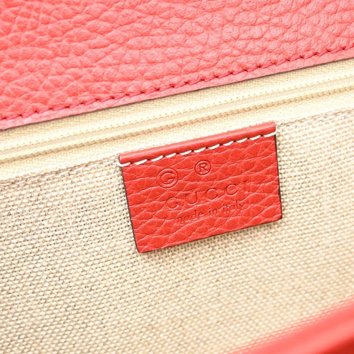 Gucci Interlocking Leather Red Leather Shoulder Bag Bag (Pre-Owned)