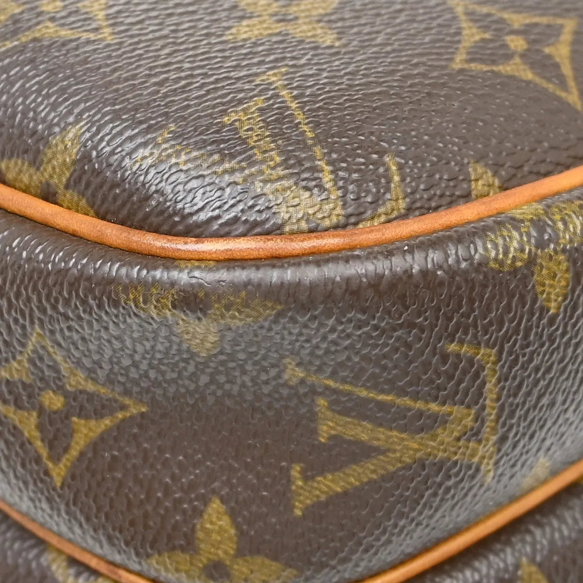 Louis Vuitton Reporter Bag Monogram Canvas Brown Canvas Shoulder Bag Bag (Pre-Owned)