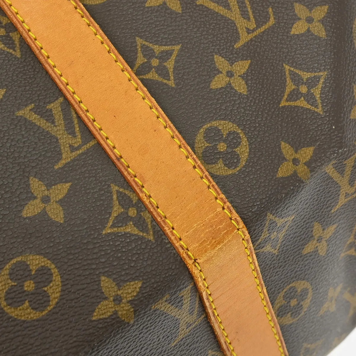 Louis Vuitton Keepall Bag Monogram Canvas Brown Canvas Travel Bag Bag (Pre-Owned)