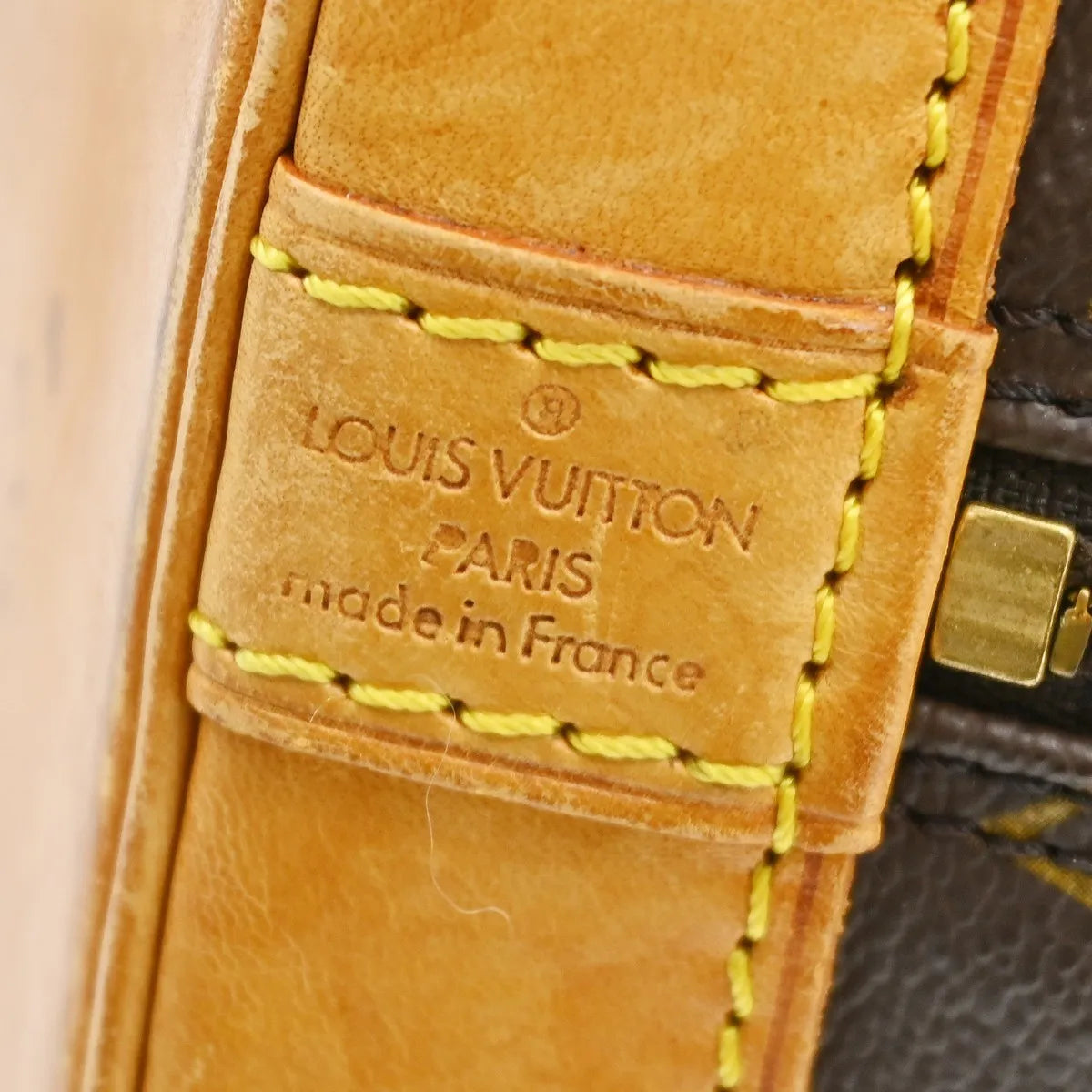 Louis Vuitton Alma Monogram Canvas Brown Canvas Handbag (Pre-Owned)