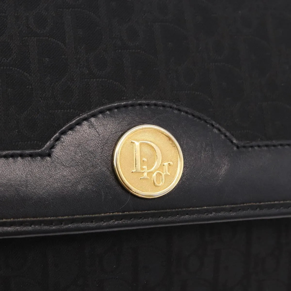 Christian Dior Vintage Honeycomb Chain Canvas Black Canvas Shoulder Bag Bag (Pre-Owned)