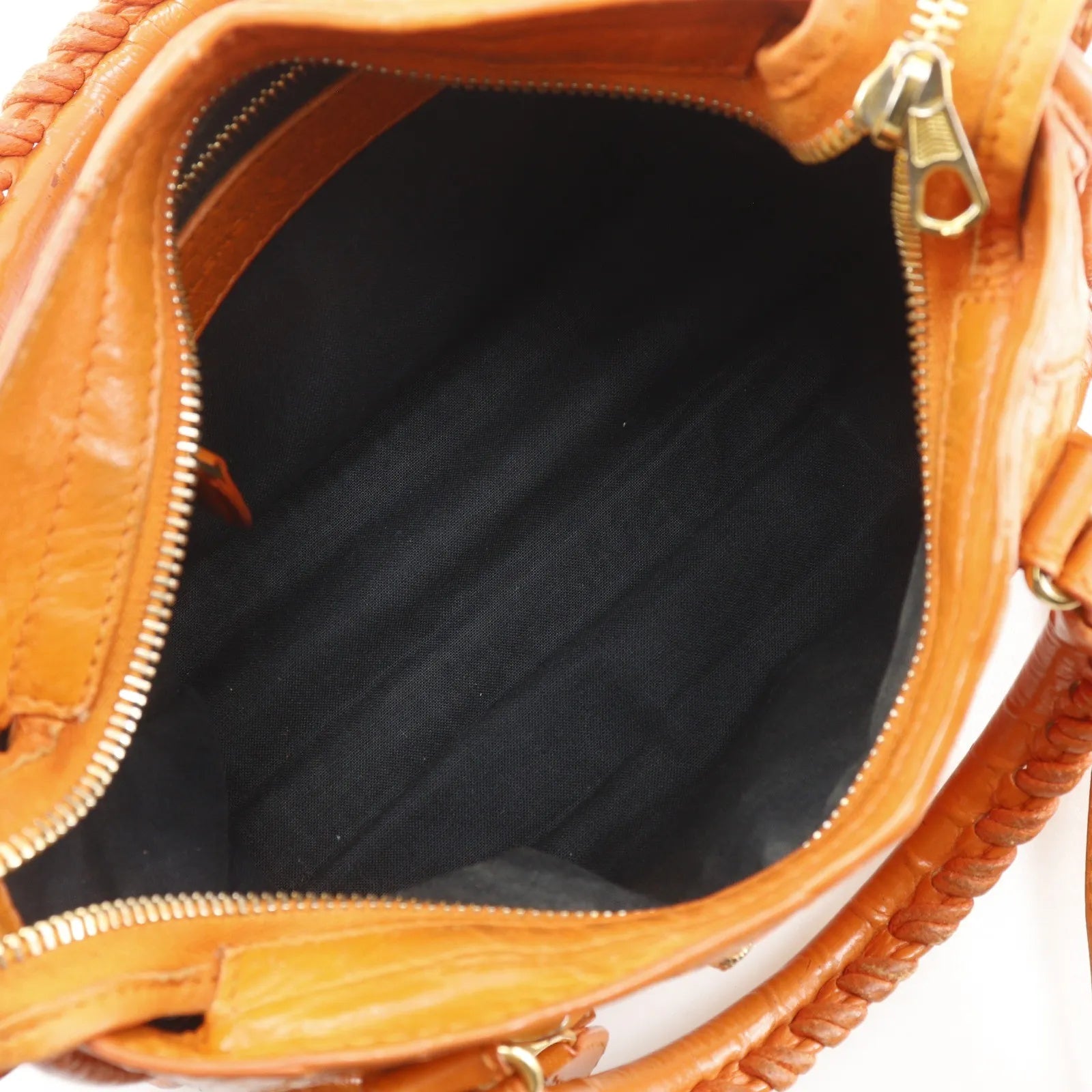 Balenciaga City Classic Studs Leather Orange Calfskin Handbag (Pre-Owned)