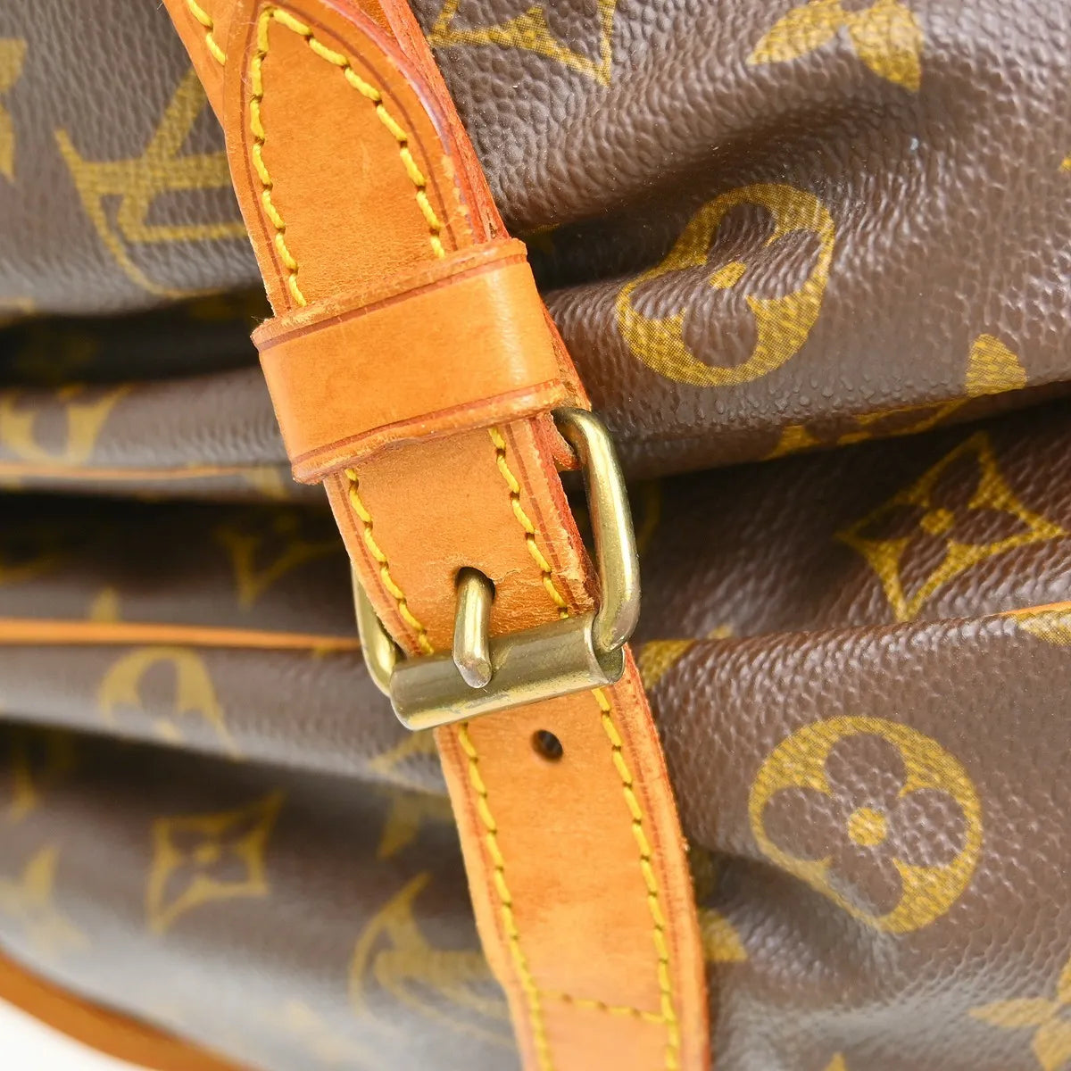 Louis Vuitton Saumur Monogram Canvas Brown Canvas Shoulder Bag Bag (Pre-Owned)