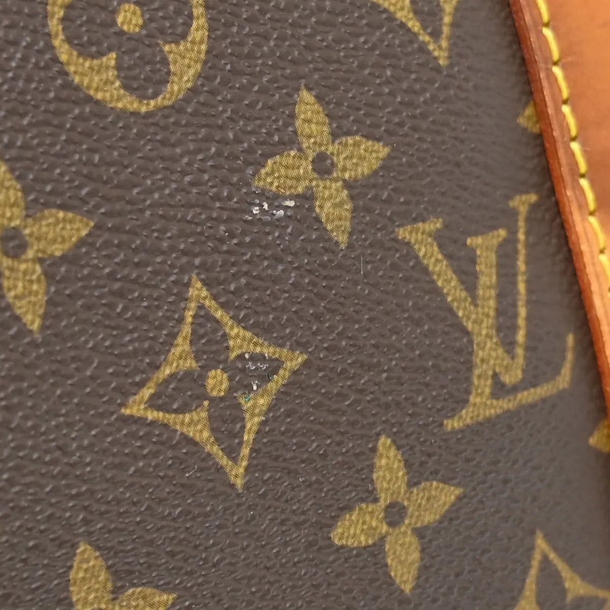 Louis Vuitton Keepall Monogram Brown Canvas Travel Bag Bag (Pre-Owned)