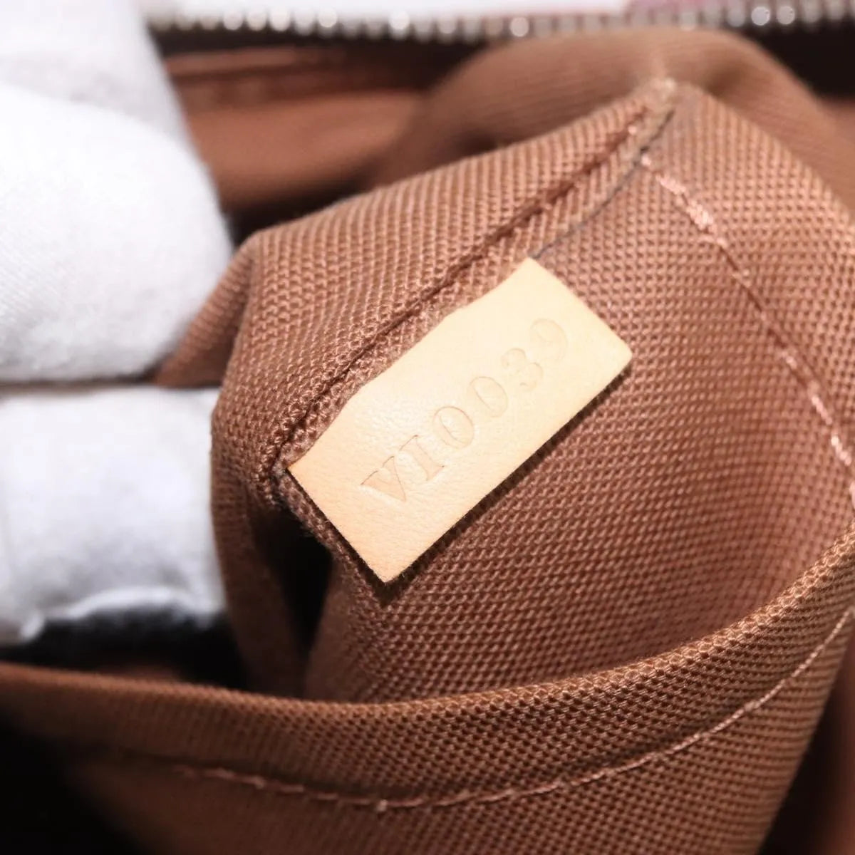 Louis Vuitton Odeon Monogram Canvas Brown Canvas Shoulder Bag Bag (Pre-Owned)