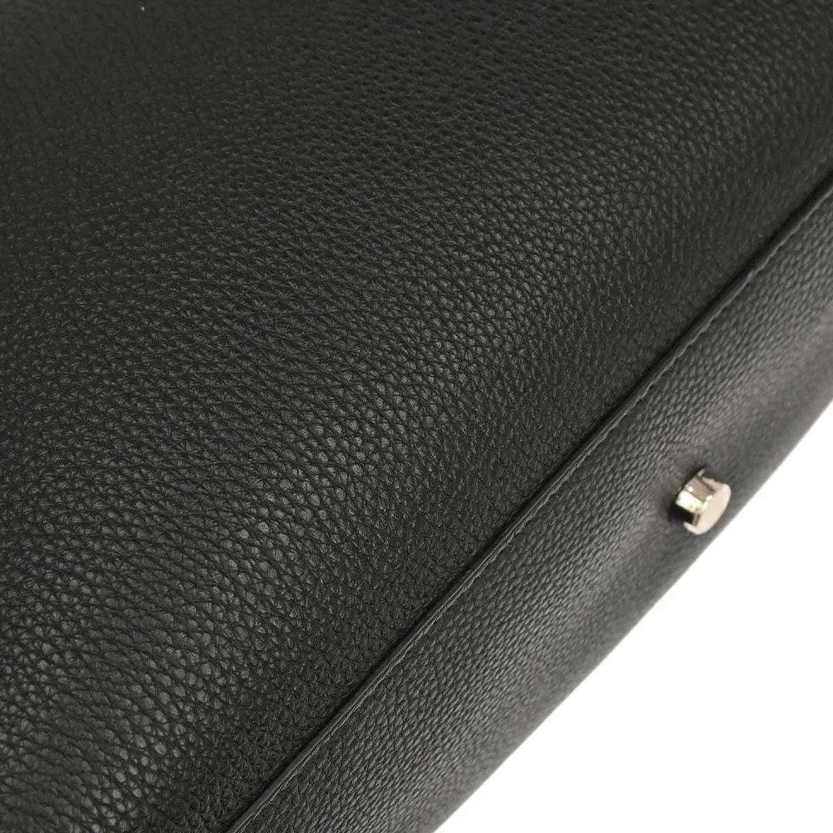 Fendi Selleria Peekaboo Fit Leather Black Leather Handbag (Pre-Owned)