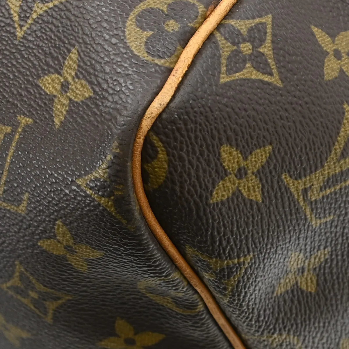 Louis Vuitton Keepall Monogram Canvas Brown Canvas Travel Bag Bag (Pre-Owned)