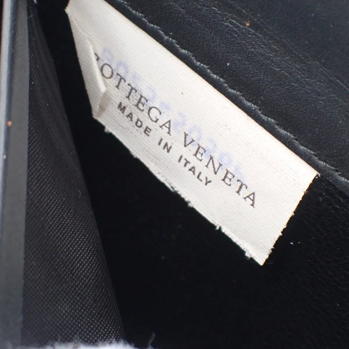 Bottega Veneta Intrecciato Long Zip Leather Black Leather Wallets Accessory (Pre-Owned)