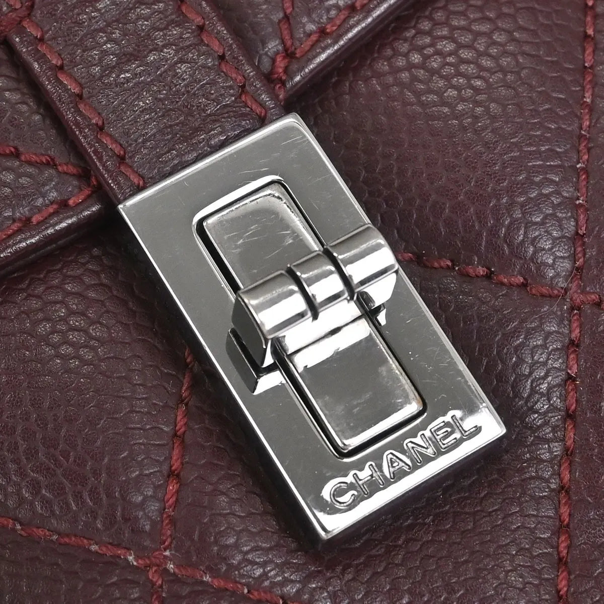 Chanel Mademoiselle Lock Shoulder Bag Quilted Caviar Burgundy Leather Shoulder Bag Bag (Pre-Owned)
