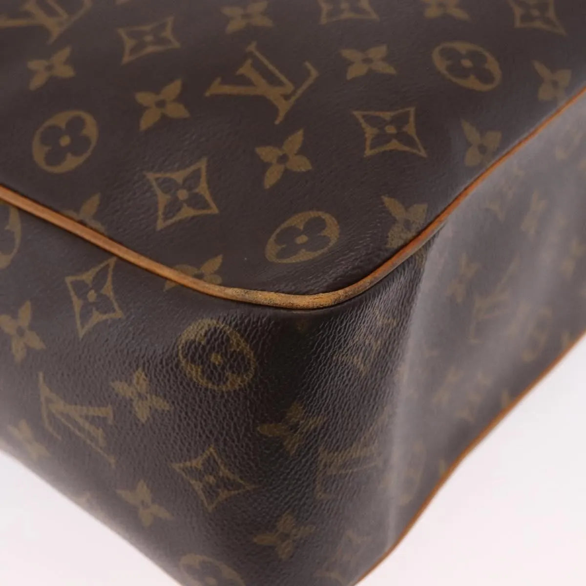 Louis Vuitton Multipli Cite Monogram Canvas Brown Canvas Shoulder Bag Bag (Pre-Owned)