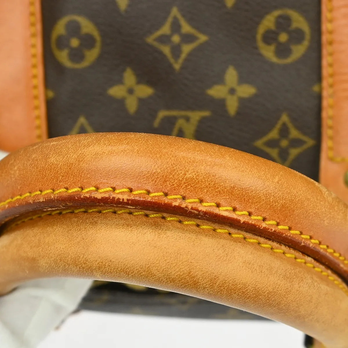 Louis Vuitton Keepall Monogram Canvas Brown Canvas Travel Bag Bag (Pre-Owned)