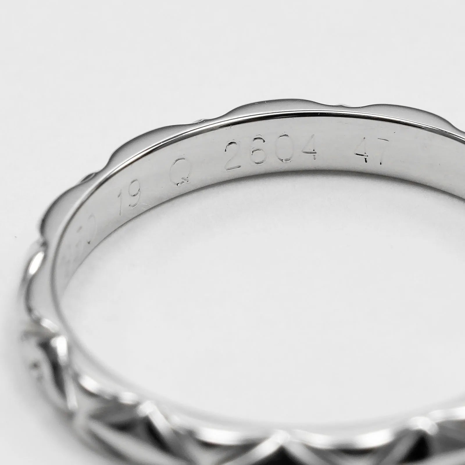 Chanel Matelasse Platinum Silver Platinum Ring Jewelry (Pre-Owned)