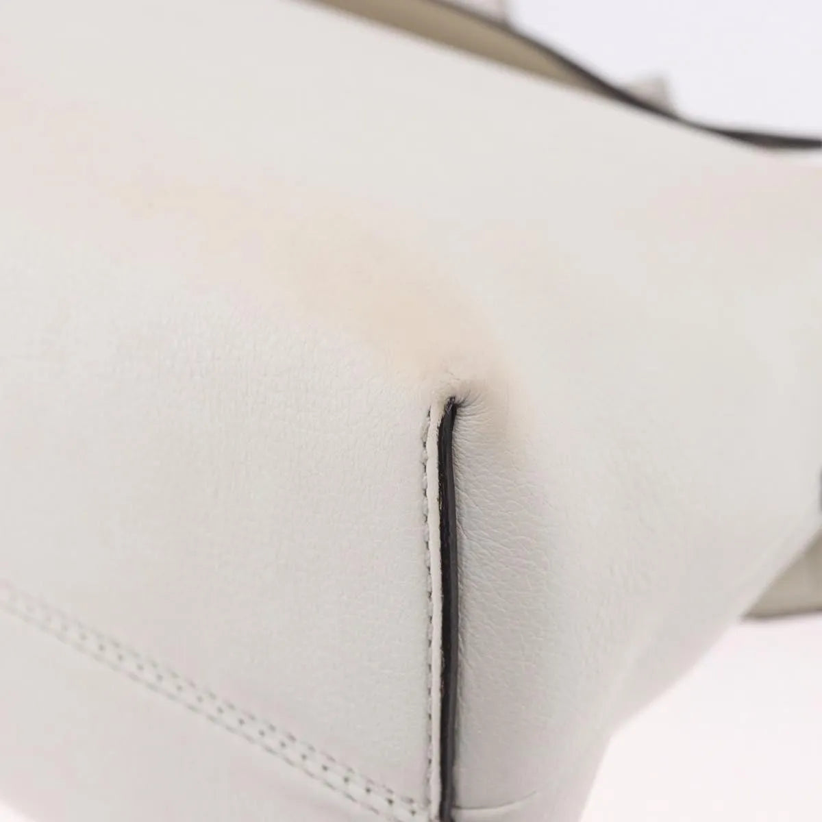 Fendi By The Way Satchel M White Leather Crossbody Bag Bag (Pre-Owned)