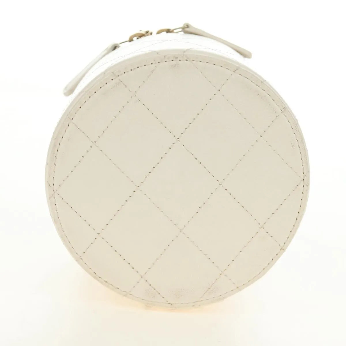 Chanel Cc Round Vanity Case With Chain Quilted Lambskin White Leather Shoulder Bag Bag (Pre-Owned)