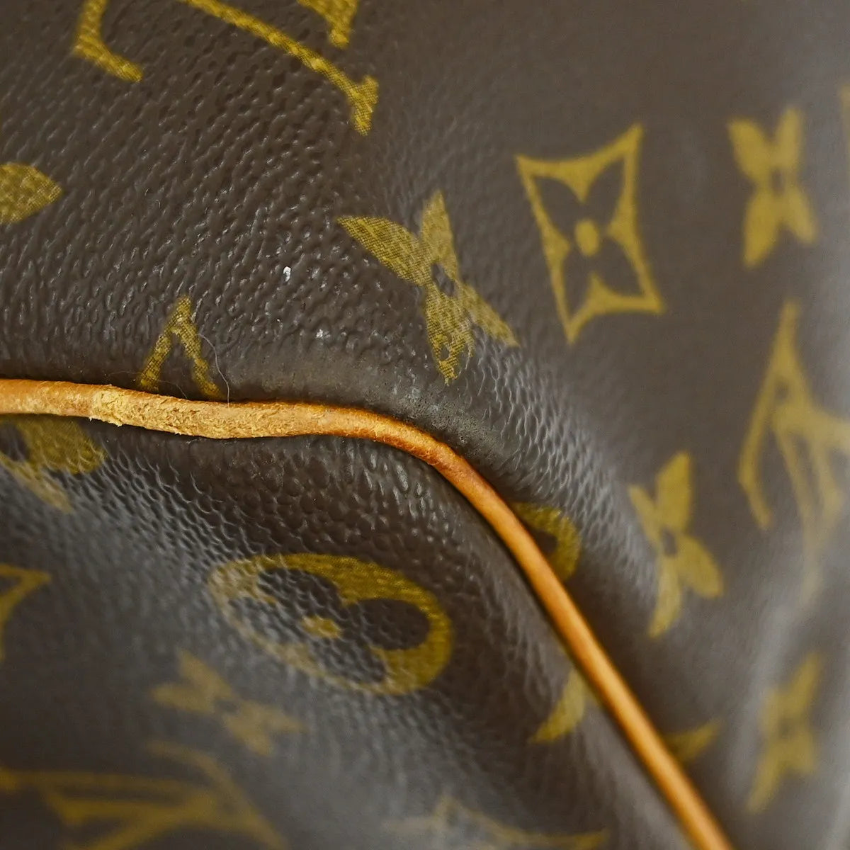 Louis Vuitton Keepall Monogram Canvas Brown Canvas Travel Bag Bag (Pre-Owned)