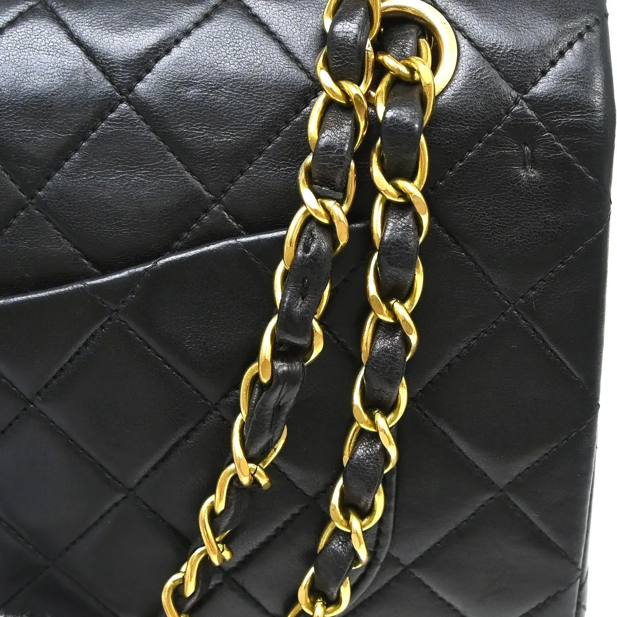 Chanel Timeless - Classic Double Flap Leather Black Leather Shoulder Bag Bag (Pre-Owned)