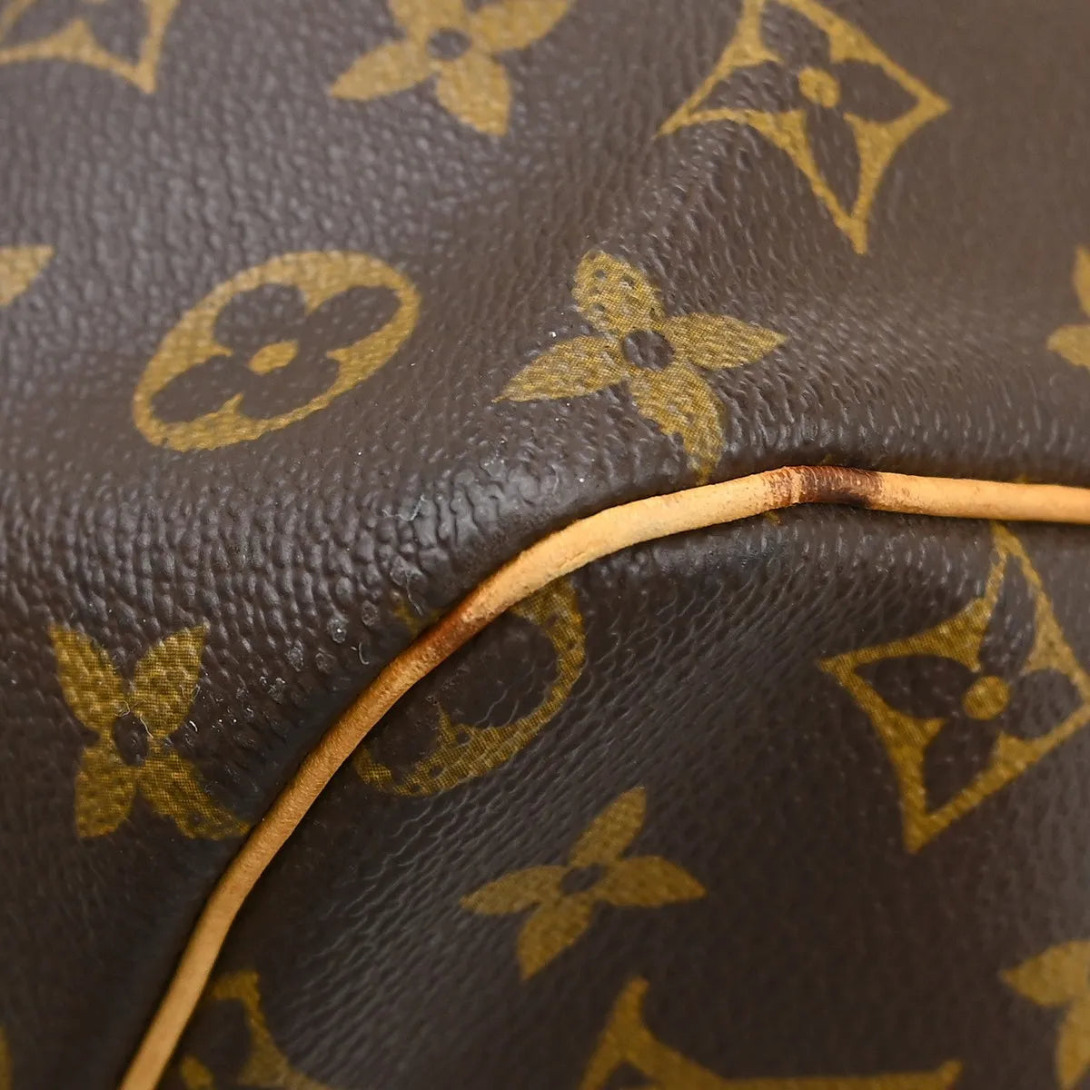 Louis Vuitton Keepall Monogram Canvas Brown Canvas Travel Bag Bag (Pre-Owned)