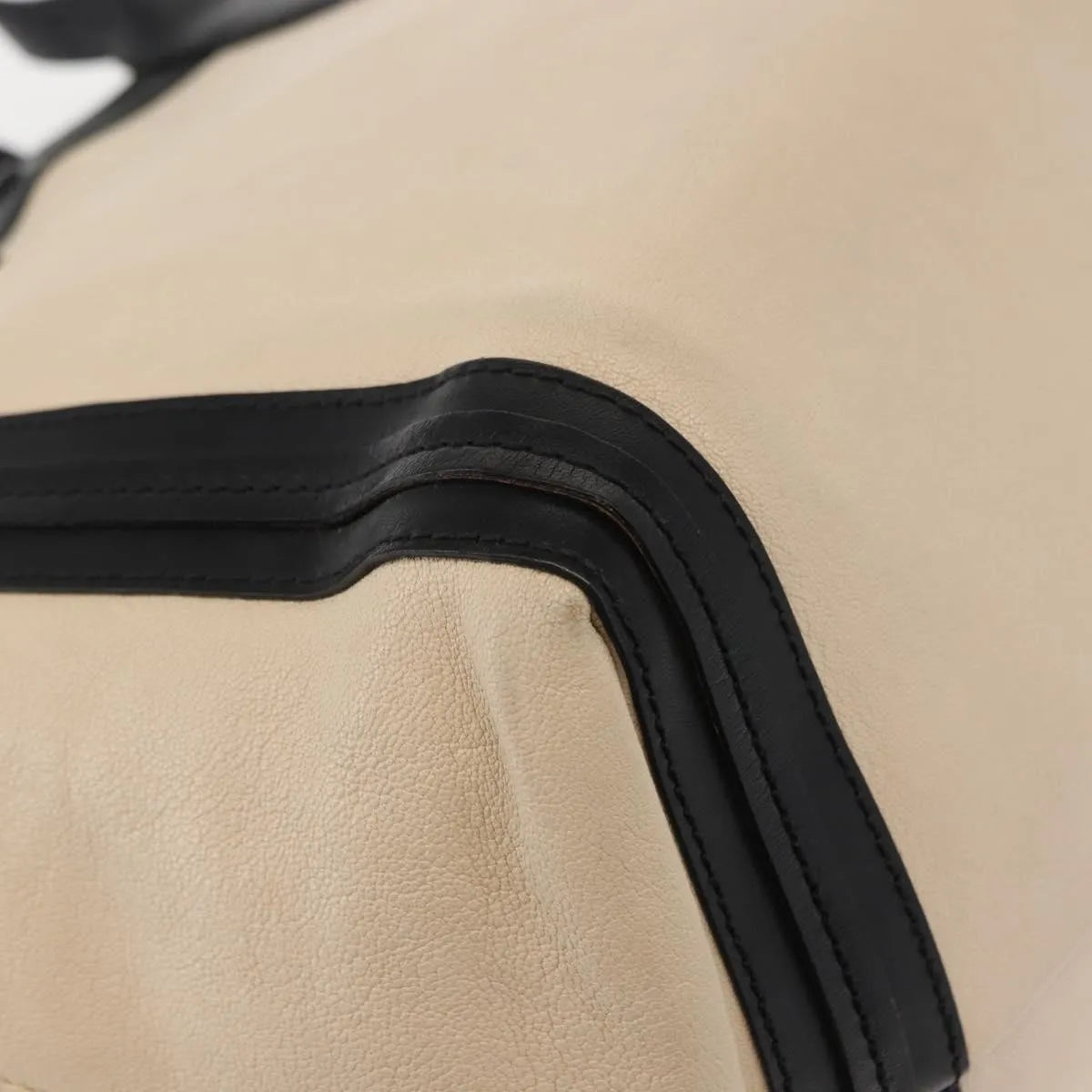Chloe Alison East West Tote Leather Beige Leather Tote Bag Bag (Pre-Owned)