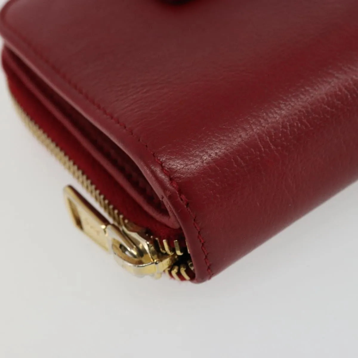 Saint Laurent Zipped Bifold Leather Red Leather Wallets Accessory (Pre-Owned)