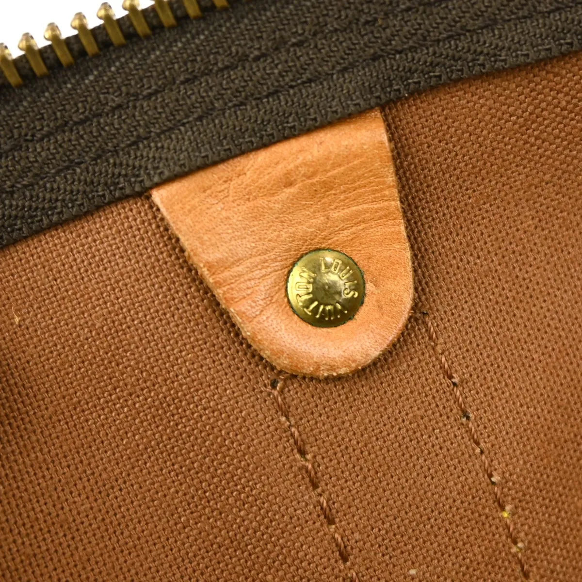 Louis Vuitton Keepall Bandoulière Monogram Brown Canvas Travel Bag Bag (Pre-Owned)