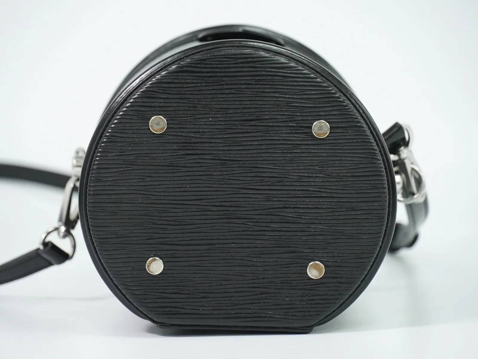 Louis Vuitton Cannes Epi Black Leather Handbag (Pre-Owned)