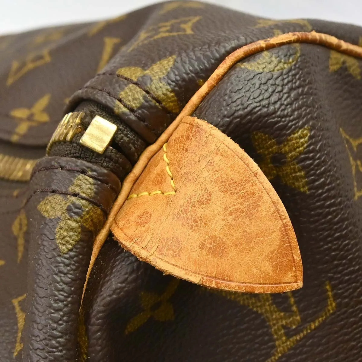 Louis Vuitton Keepall Monogram Canvas Brown Canvas Travel Bag Bag (Pre-Owned)