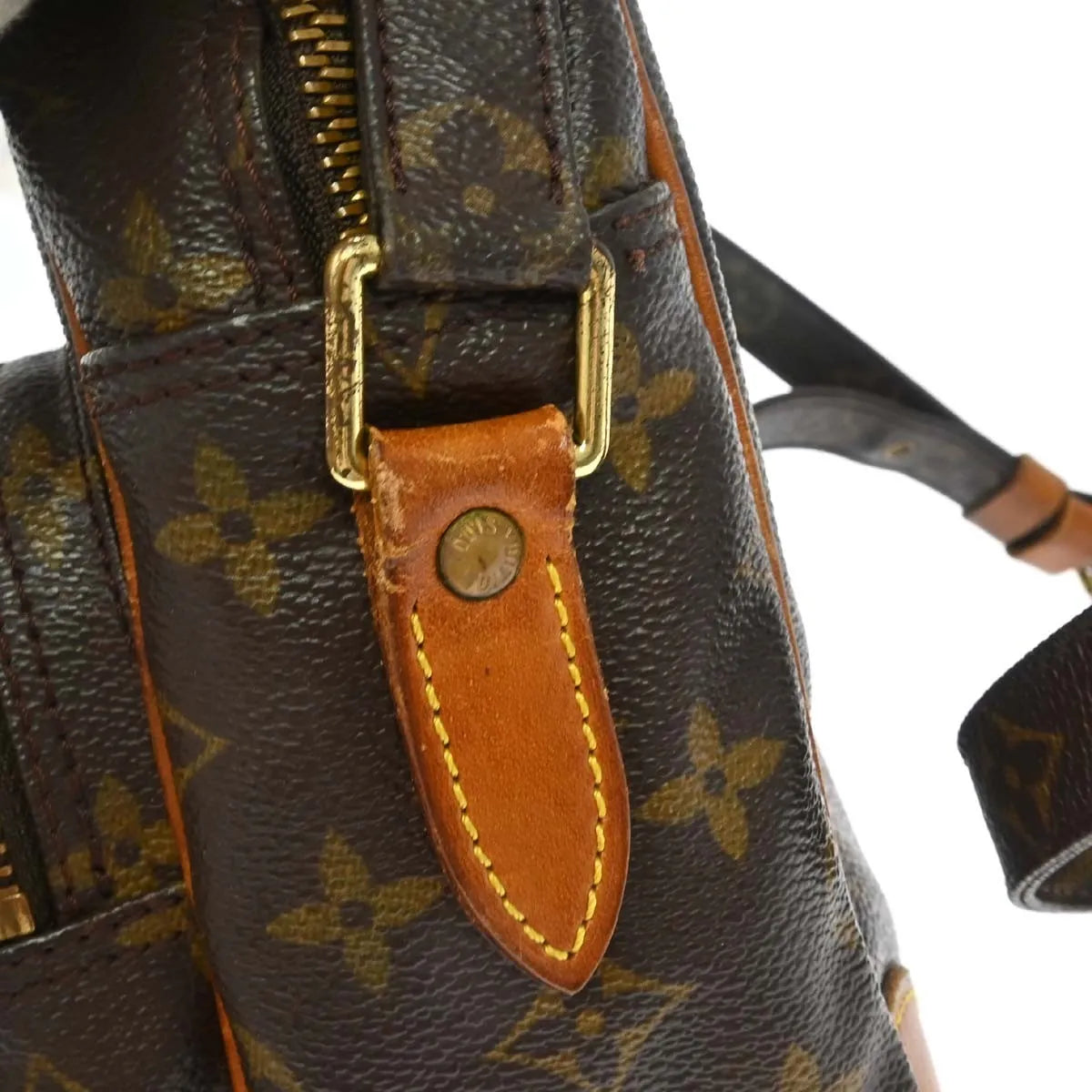 Louis Vuitton Nil Messenger Monogram Canvas Brown Canvas Shoulder Bag Bag (Pre-Owned)