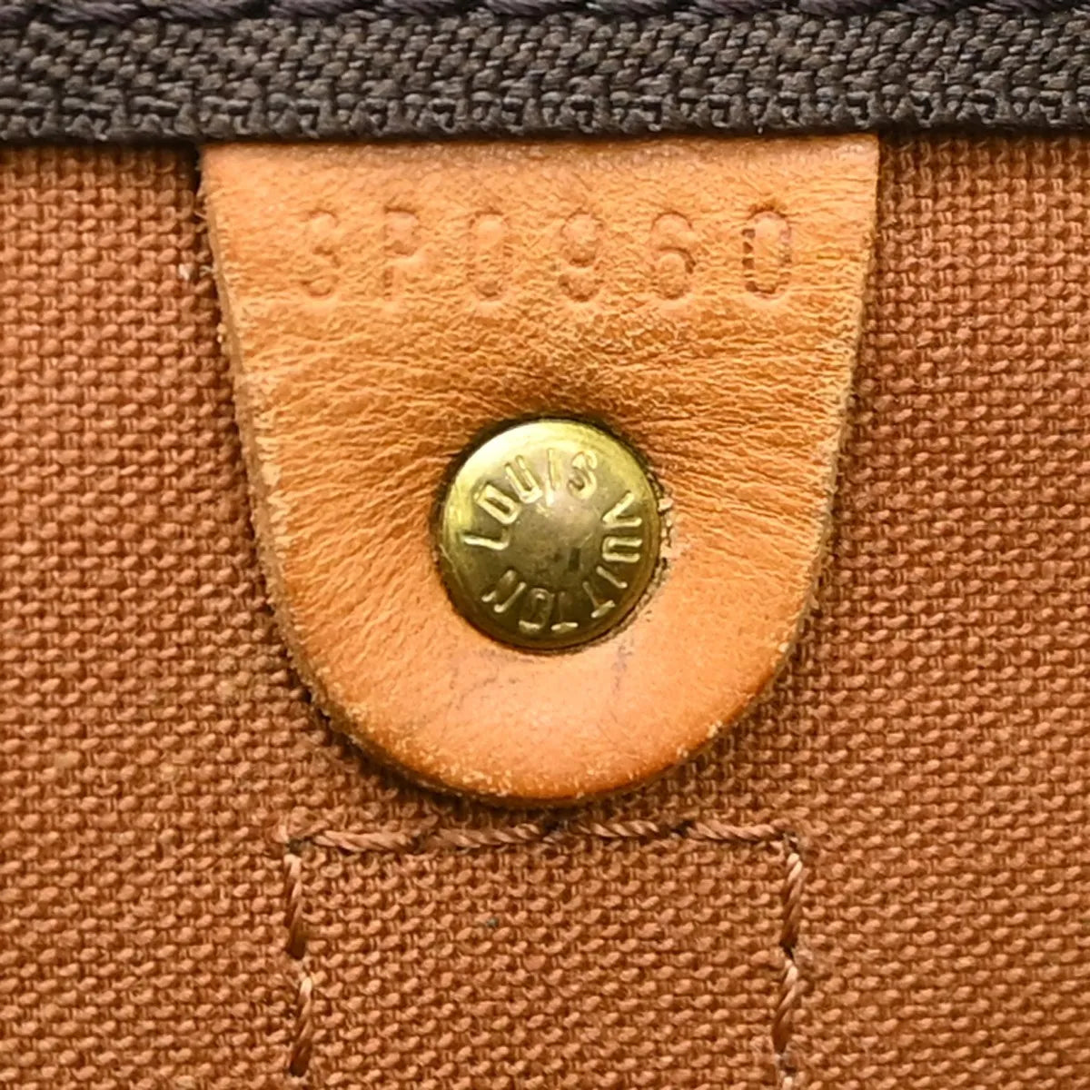Louis Vuitton Keepall Bag Monogram Canvas Brown Canvas Travel Bag Bag (Pre-Owned)