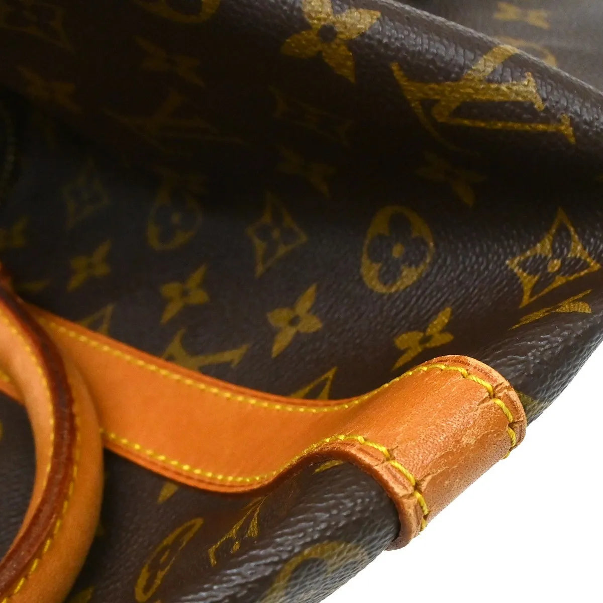 Louis Vuitton Keepall Bag Monogram Canvas Brown Canvas Travel Bag Bag (Pre-Owned)