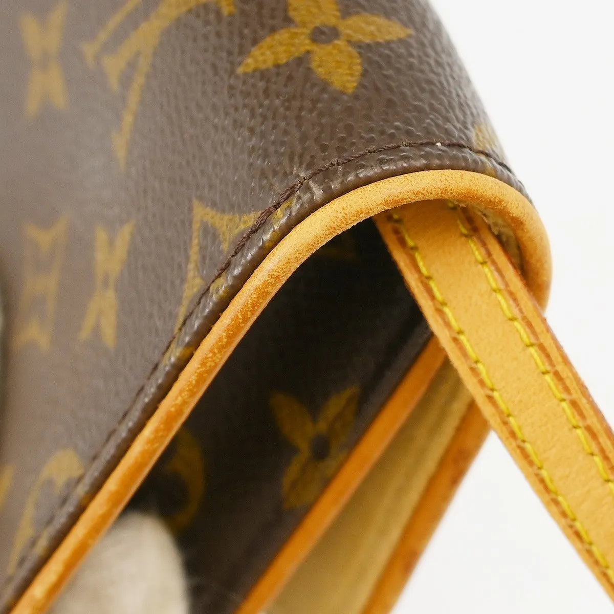 Louis Vuitton Twin Monogram Canvas Brown Canvas Clutche & Pouche Bag (Pre-Owned)