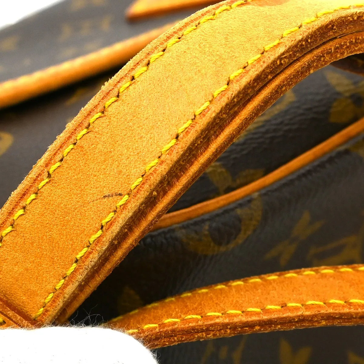 Louis Vuitton Sologne Monogram Canvas Brown Canvas Shoulder Bag Bag (Pre-Owned)