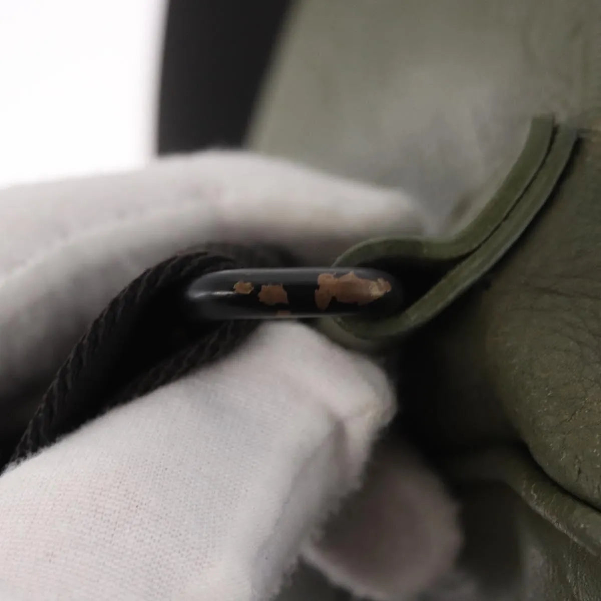 Louis Vuitton Chalk Sling Monogram Shadow Leather Green Canvas Shoulder Bag Bag (Pre-Owned)