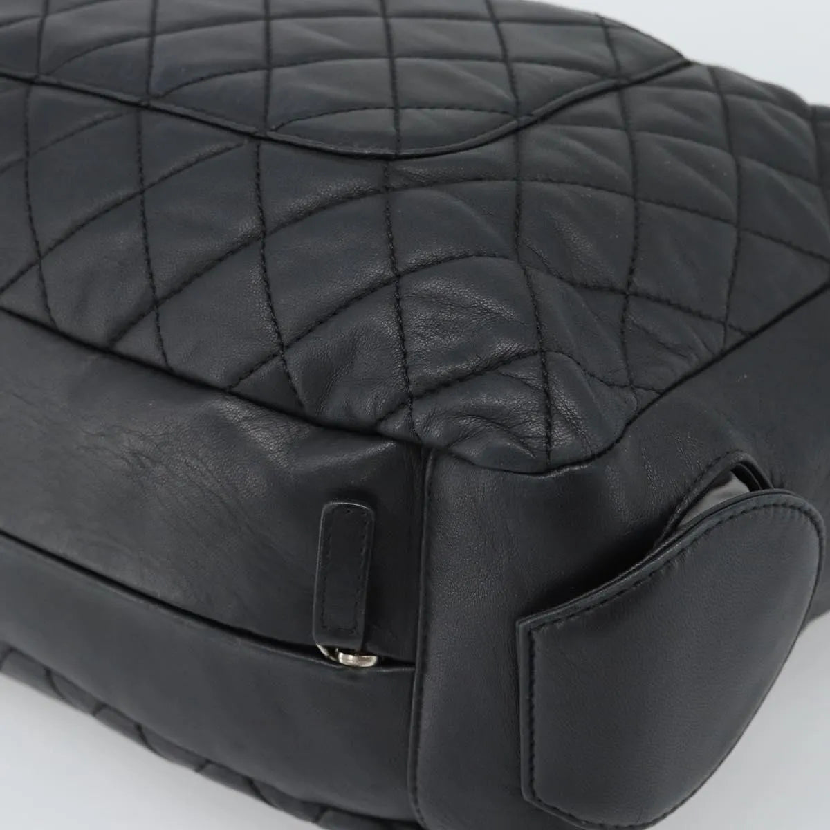 Chanel Reissue 2.55 Tote Quilted Calfskin Black Leather Handbag (Pre-Owned)