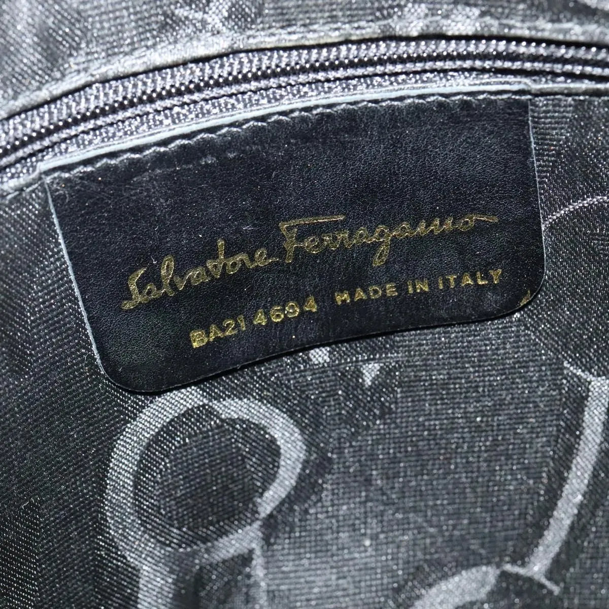 Salvatore Ferragamo Gancini Suede Purple Suede Shoulder Bag Bag (Pre-Owned)