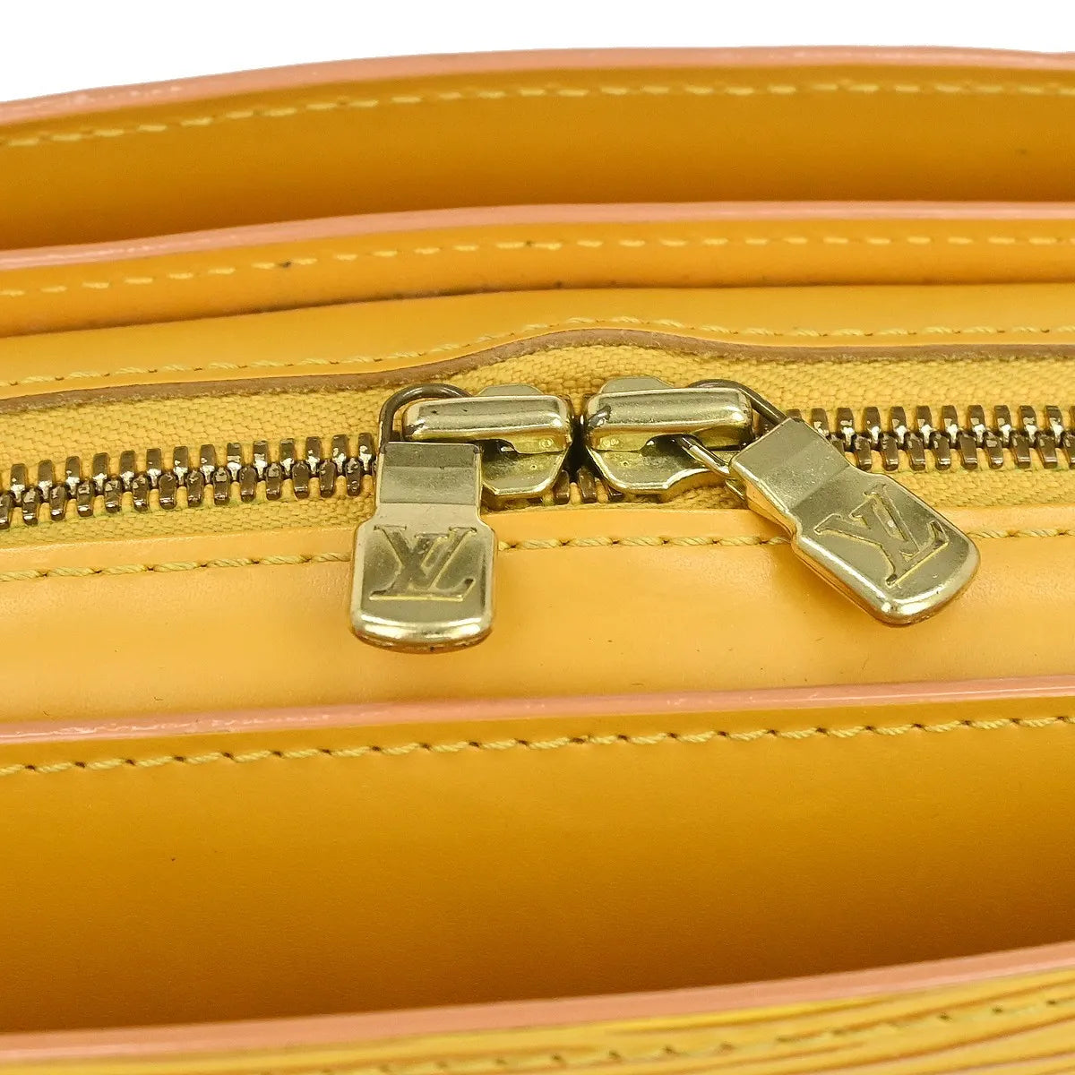 Louis Vuitton Pont Neuf Epi Yellow Leather Handbag (Pre-Owned)