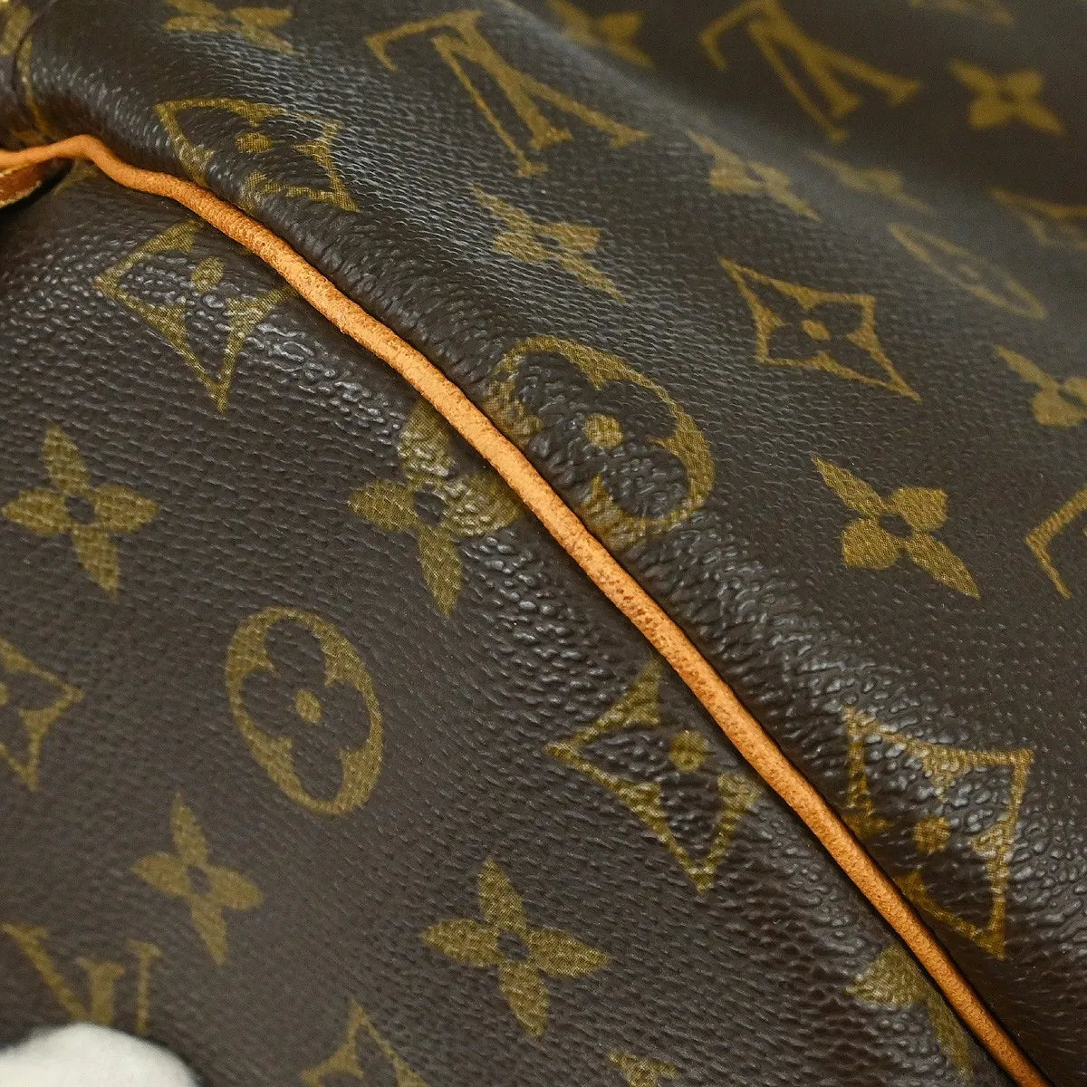 Louis Vuitton Keepall Bag Monogram Canvas Brown Canvas Travel Bag Bag (Pre-Owned)