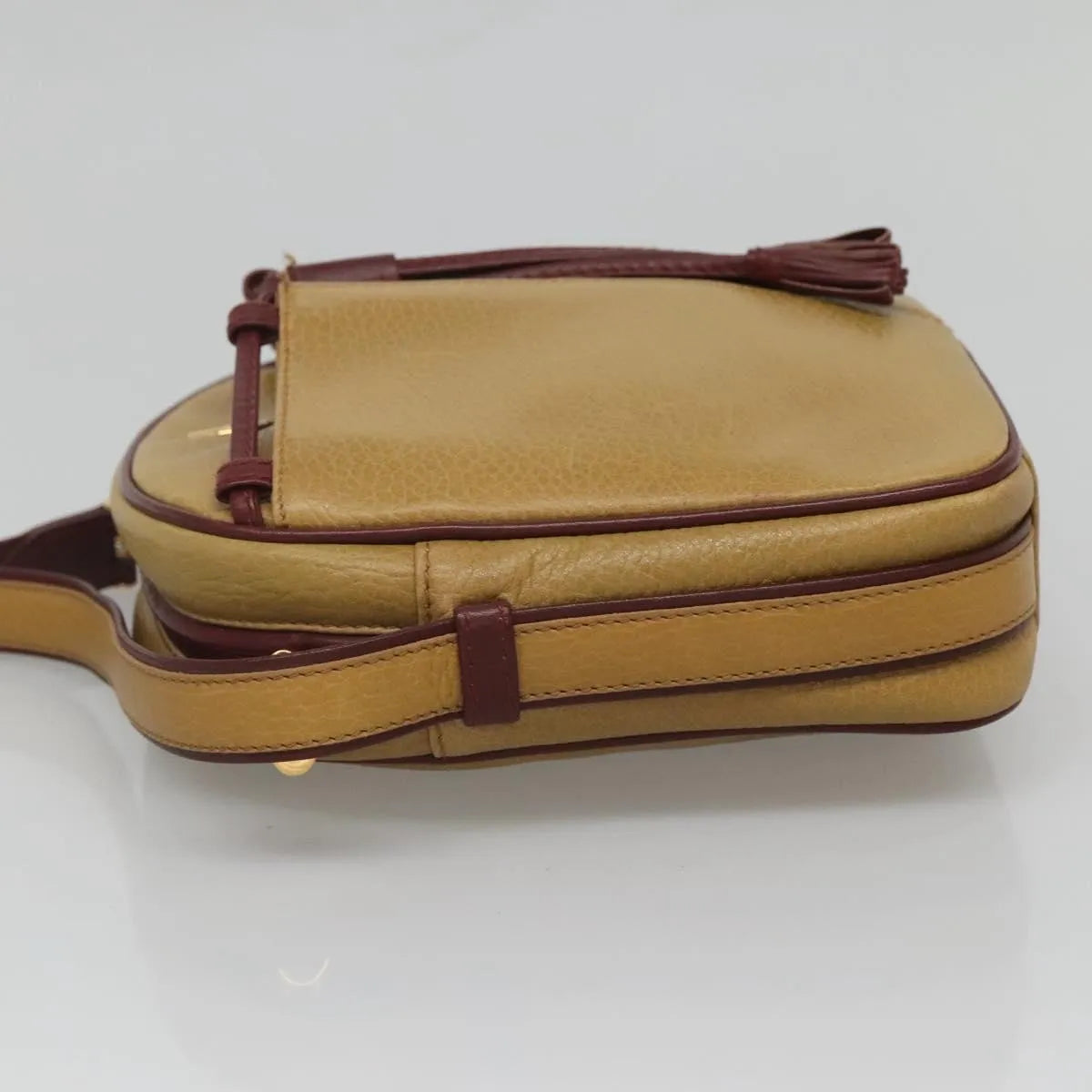 Cartier Tasseled Must De Cartier Leather Yellow Leather Shoulder Bag Bag (Pre-Owned)